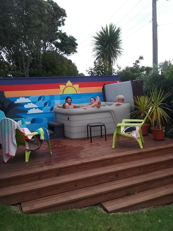 Ocean View Raglan Bed & Breakfast Exterior foto