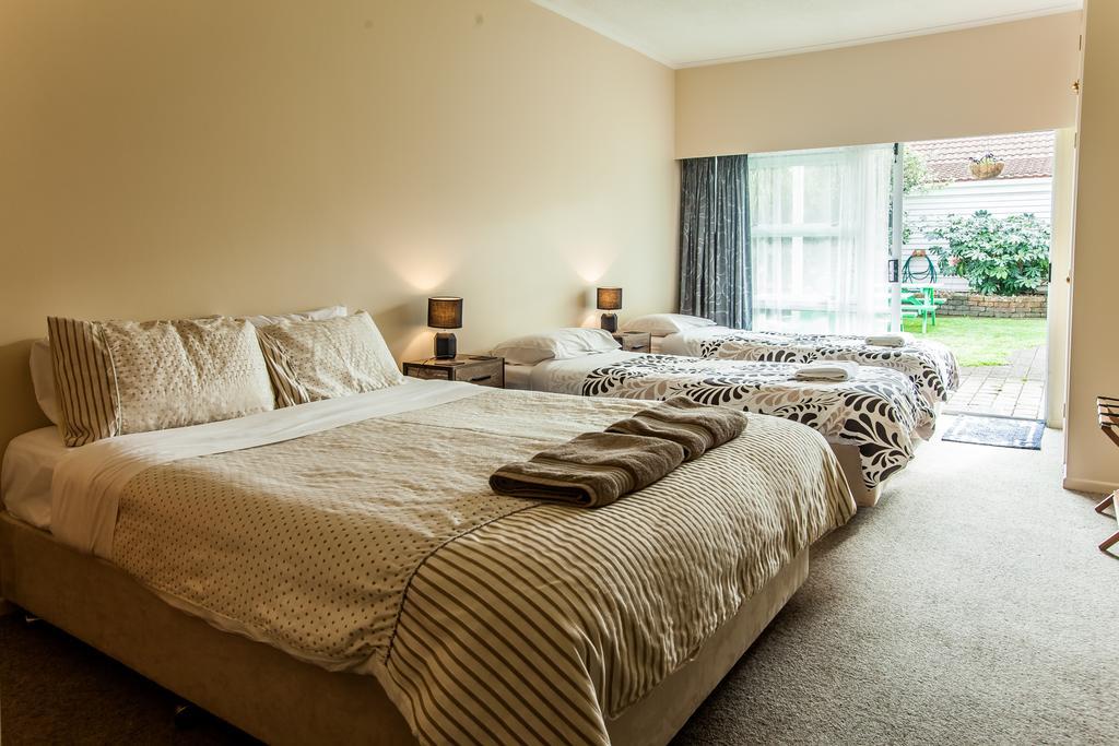 Ocean View Raglan Bed & Breakfast Exterior foto