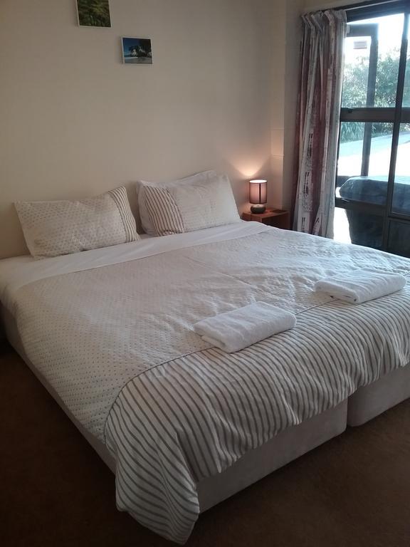 Ocean View Raglan Bed & Breakfast Exterior foto